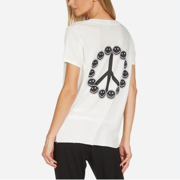 LAUREN MOSHI Smiling Peace Tee - Picture 12 of 12